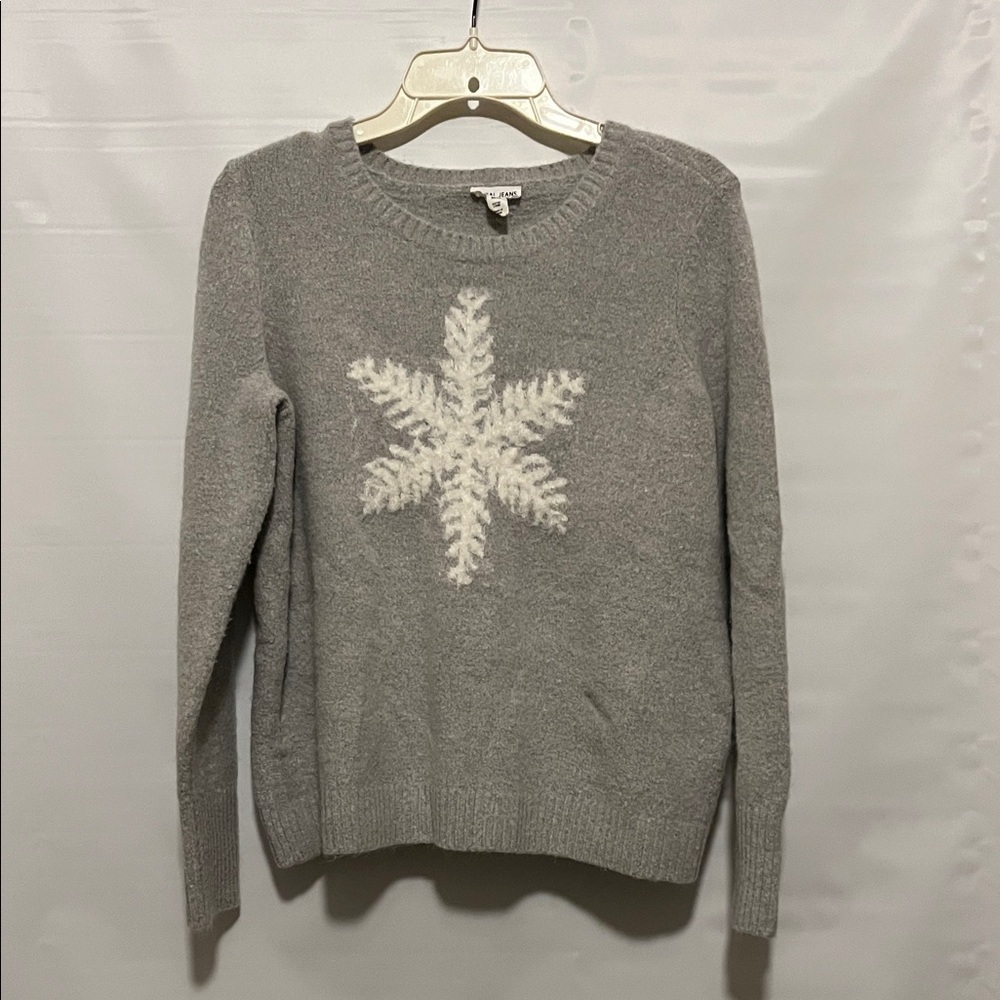 Tribal Jeans Women's Sweater with White Snowflake Design Size M
